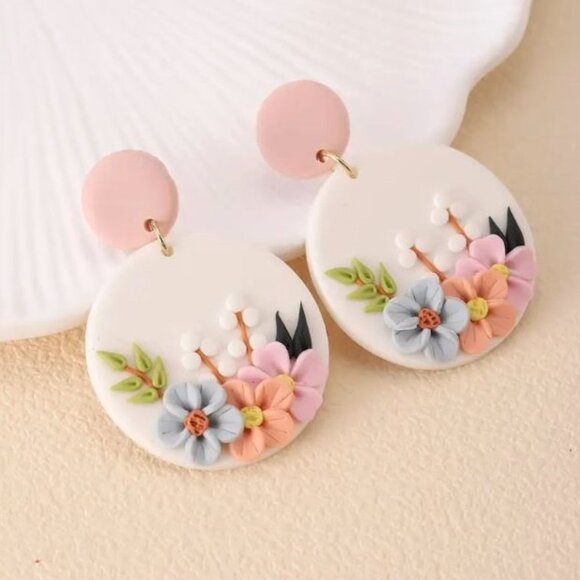 Anthropologie Jewelry - NEW Lucy Cottage Core White 3D Flower Garden Disc Drop Earrings